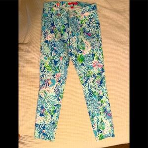 Lilly Pulitzer South Ocean Skinny Jeans size 6 in Coastal Blue Lion Around